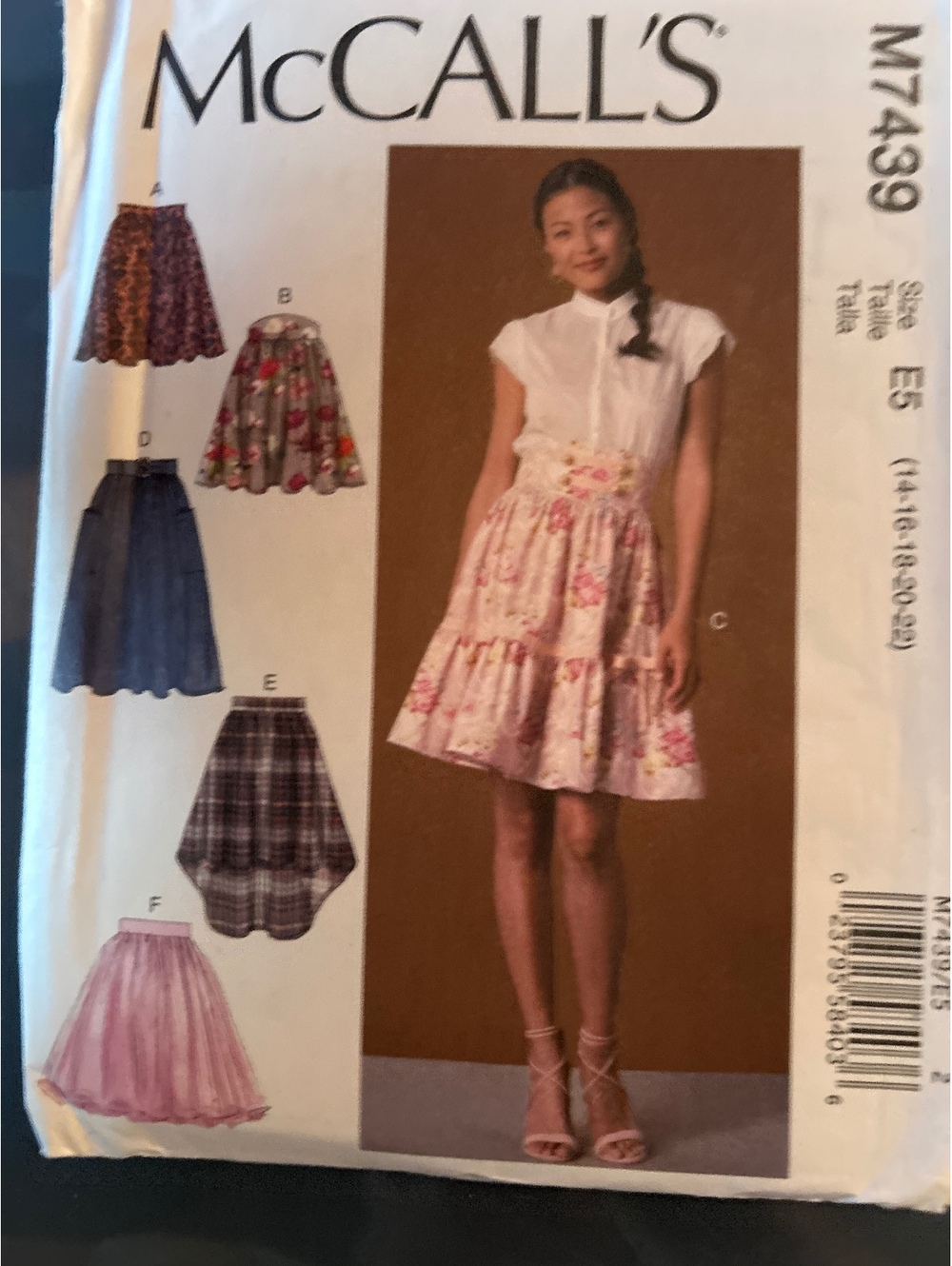McCall's M7439 Misses' Skirts and Belts Sewing Pattern Size E5 (14-16-18-20-22)